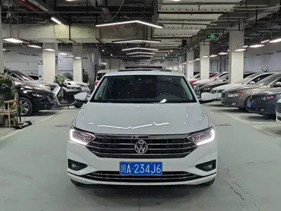 Volkswagen Sagitar