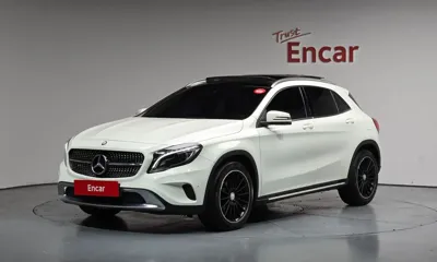 Mercedes-Benz GLA-Class