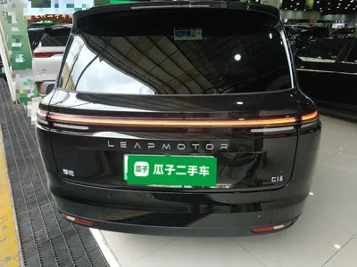 Leapmotor C16