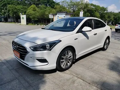 Hyundai Mistra