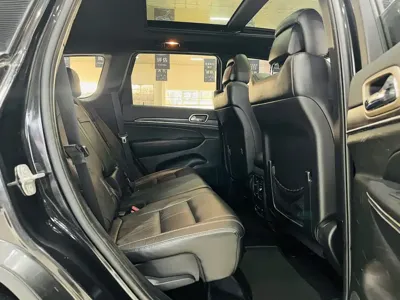 Jeep Grand Cherokee (Import)