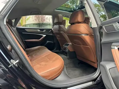 Audi A7L