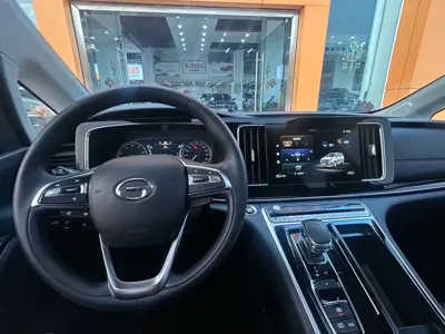 GAC Motor Trumpchi M8