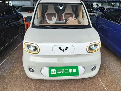 Wuling MINIEV