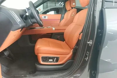Li Auto L8