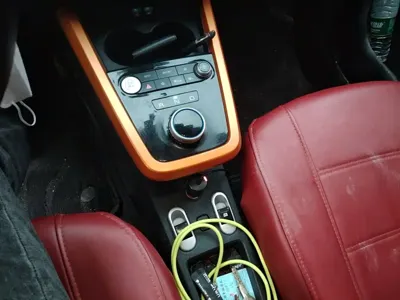 BYD e1