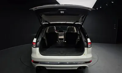 Lincoln Aviator