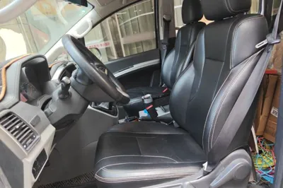 JAC Refine M4