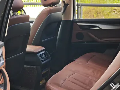 BMW X5 (Import)