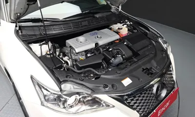 Lexus CT200h