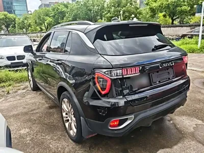 Lynk & Co 01