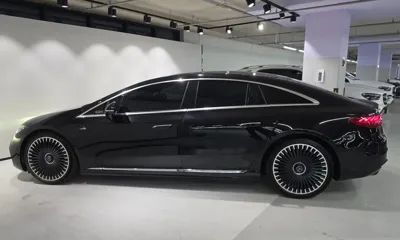 Mercedes-Benz EQS