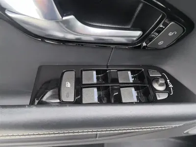 Land Rover Evoque (Import)