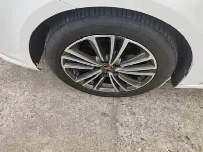 Roewe 荣威i6经典
