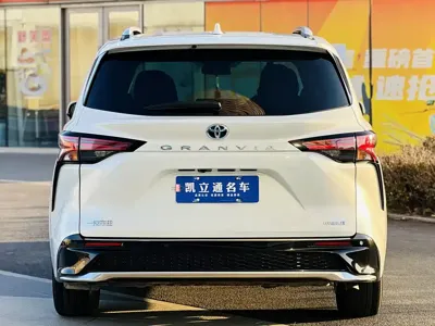 Toyota Granvia