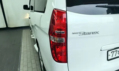 Hyundai Starex