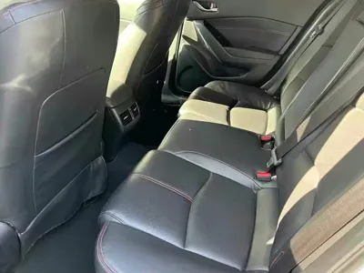 Mazda 3 Axela