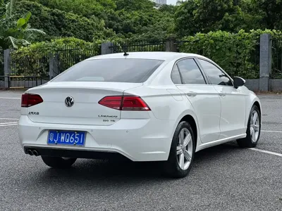 Volkswagen Lamando