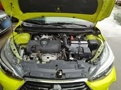 Toyota Yaris L