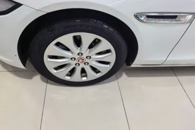 Jaguar XEL