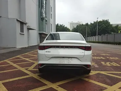 Geely Emgrand L