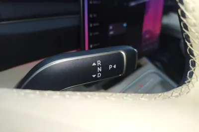 Nio EC6