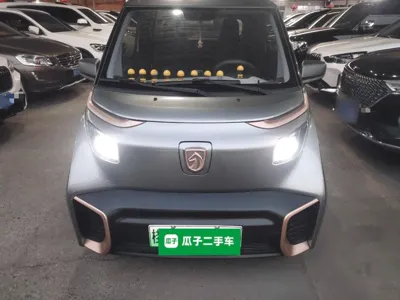 Baojun E200