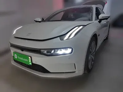 Zeekr 001