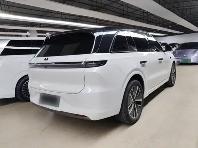Li Auto L6