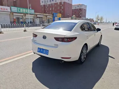 Mazda 3 Axela