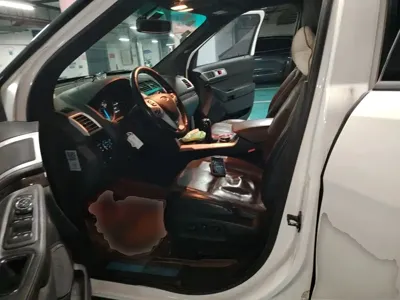 Ford Explorer (Import)