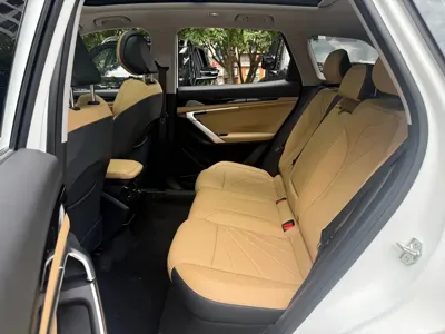 Geely Boyue L