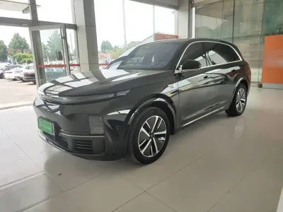 Li Auto Li L7