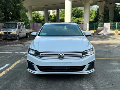 Volkswagen Bora EV