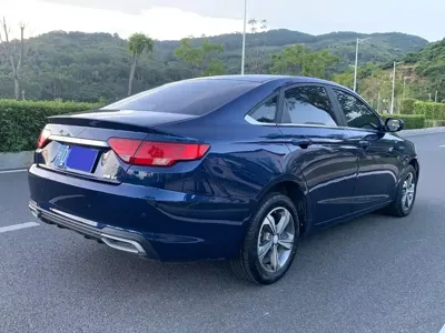 Geely Emgrand GL
