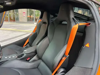 McLaren GT
