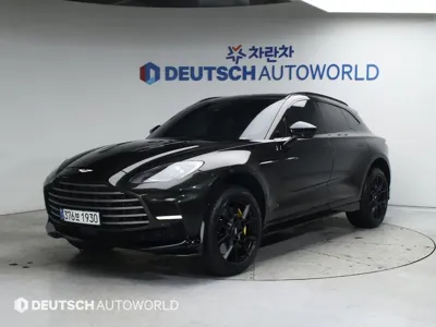 Astonmartin DBX