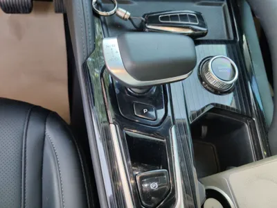 Geely Auto Monjaro L