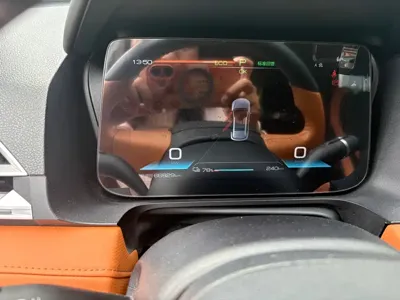 BYD e2