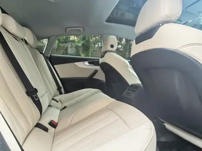 Audi A5 (Import)