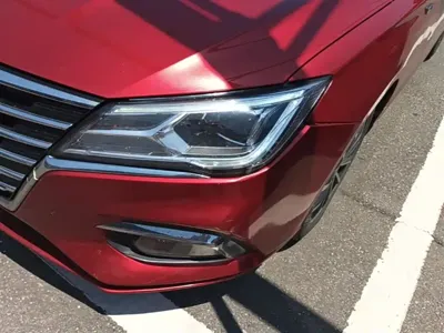 Roewe i5
