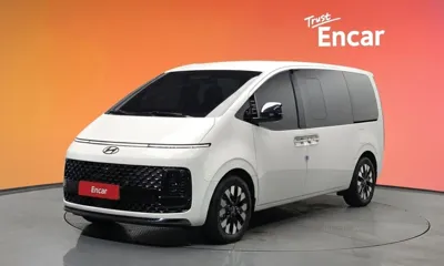 Hyundai Staria