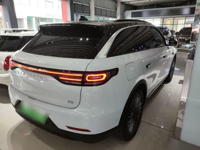 Leapmotor C11