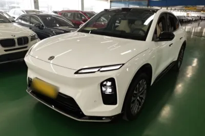 Nio EC6