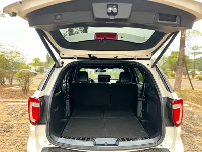 Ford Explorer (Import)