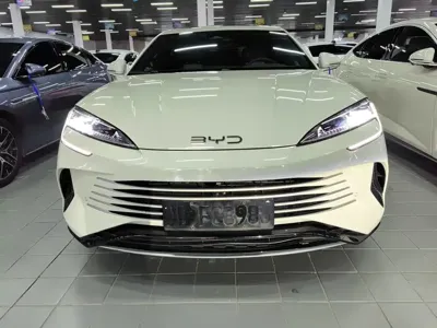 BYD Seal 07 DM-i