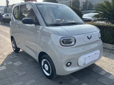Wuling MINIEV