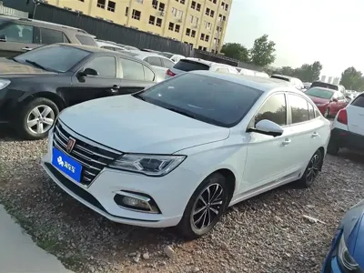 Roewe i5