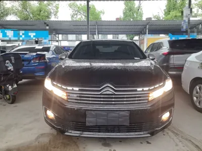 Citroen C6
