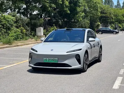Nio ET5T